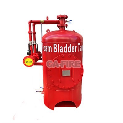 Ko'pik tank uchun yong'in jang